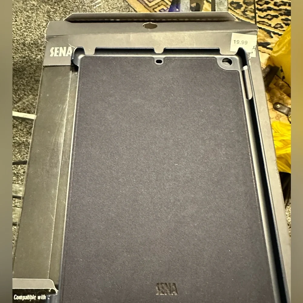 Leather Ipad cover/case for Ipad air and Ipad 9.7 inch. Brand new in the box